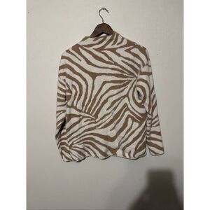 Rachel Zoe Women's Size Small Cream Tan Zebra Print Pullover Sweater